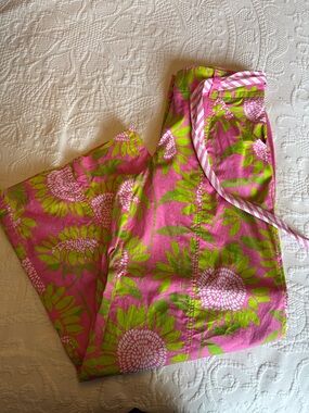 Lilly Pulitzer Pink Floral wide leg pants with stripe belt